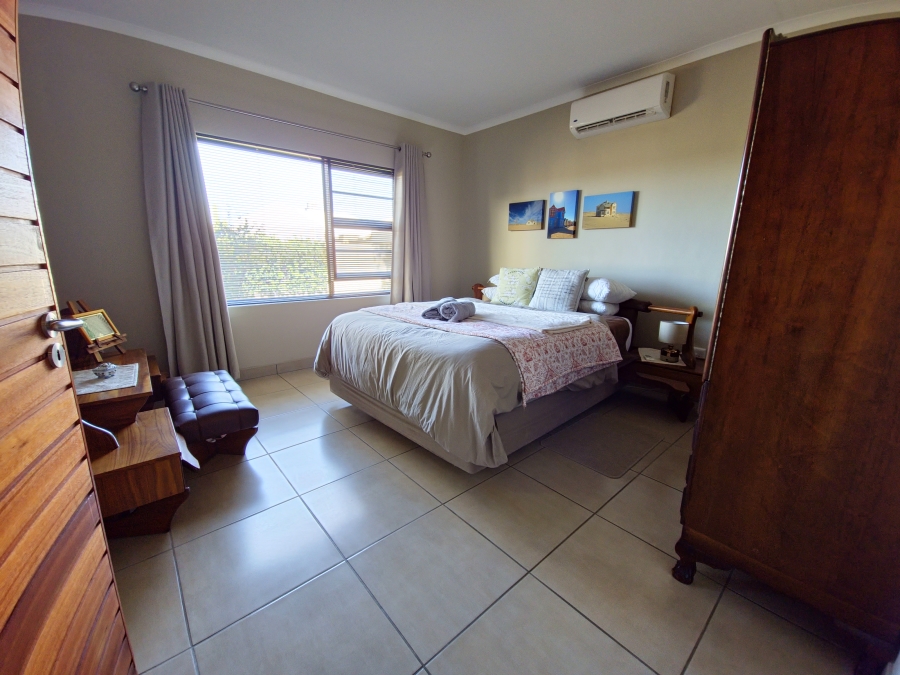 3 Bedroom Property for Sale in Kanoneiland Northern Cape